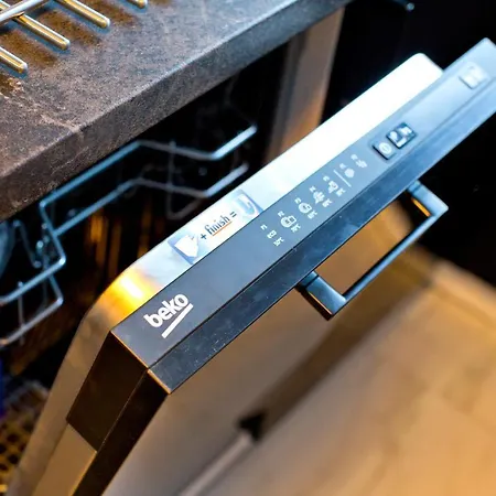 Hoza 38 Serviced Self Check-in Apartment